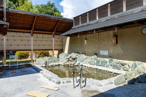 【JR福山駅発】豪華!秋の味覚 サンロード吉備路de松茸バイキング 日帰り3